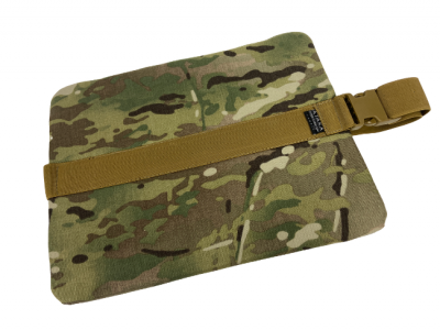 Килимок для сидіння з ременем MULTICAM